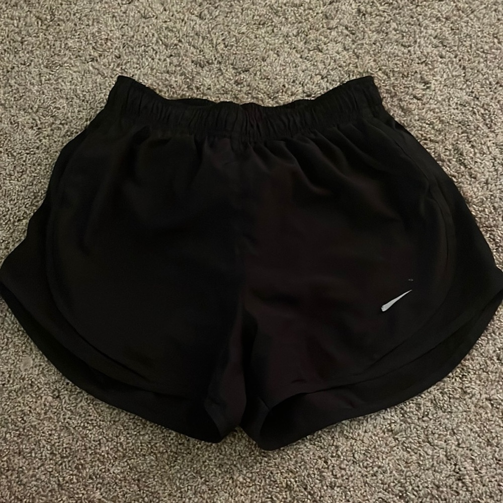 black nike shorts